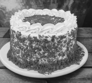 Eggless Red Velvet Cheese Cream (1kg)