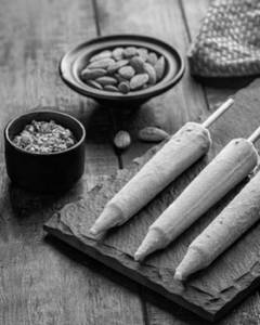 Kesar Pista Kulfi