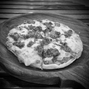 Chicken Tikka Pizza