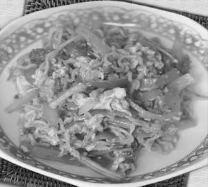 Egg maggi