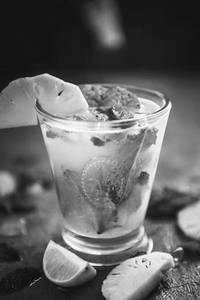PINEAPPLE MOJITO