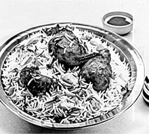 Chicken dum biryani [half]