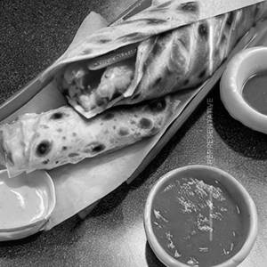 Peri peri cheese roll