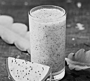 DRAGON FRUIT MILKSHAKE
