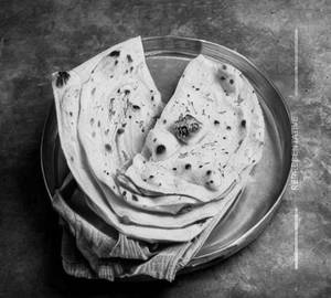 Makke Di Roti