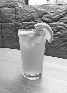 Passion Fruit & Kaffir Lime Ice Tea