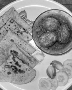Chapati & Egg Curry