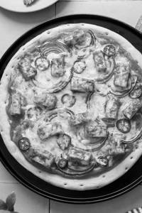Paneer Tikka Pizza