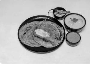 Malabar Parantha With Punjabi Kadhi