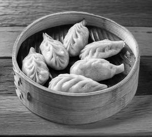 Nepali paneer momos steamed [6 pieces]