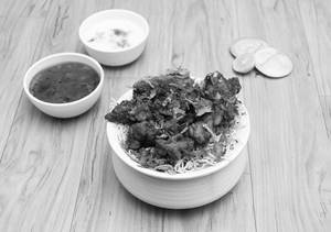 Red Bucket Special Chicken Biryani [1 Person]