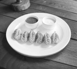 Nepali paneer momos fry [6 pieces]