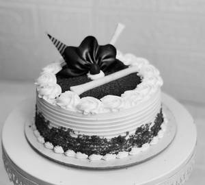 Red Velvet Cake [600 Gms]