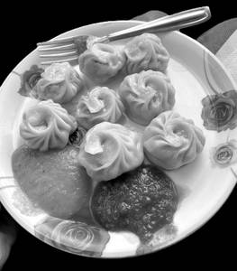 Egg Chicken Momo (5 Pcs)
