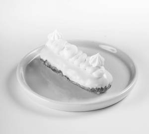 Kalamansi Eclair