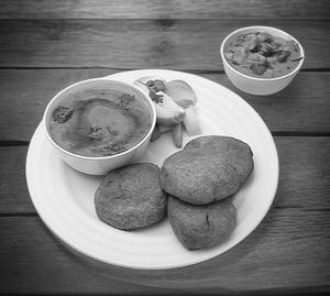 Dal Baati Gatte Ki Subzi