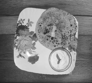 2 paneer paratha+plain curd+pickels
