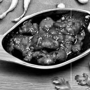 Chicken In Hot Garlic Sauce [Serves 2]