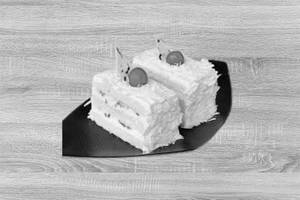 White Forest Pastry [1 Piece]