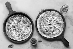 Ahmedabadi Style Pizza (thin Curst Only) (25 Cm)