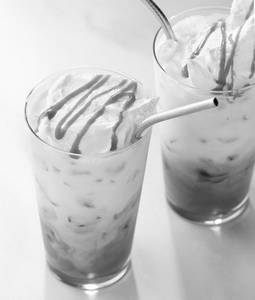 Sea Salt Caramel Latte (iced)