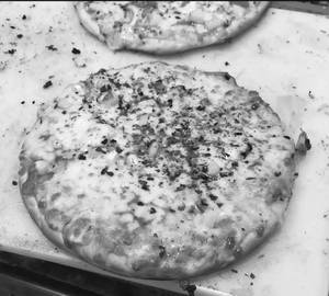 Veg Tandoori Paneer Pizza