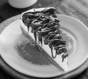 Nutella Cheesecake Slice