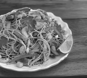 Veg cashew noodles