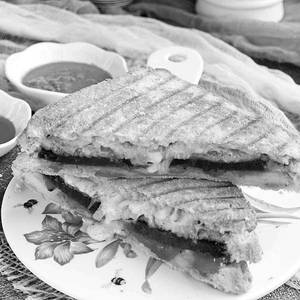 Veg Grilled Sandwich