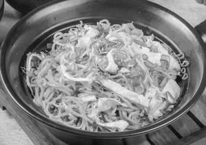 Chicken Chilli Garlic Noodles
