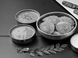 Ghee Mini Idly [12 Pieces]