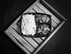 Jeera Rice With Paneer Pyaza Meal Box