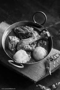 Kolkata Style Chicken Curry