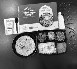 Fix Gujarati Thali