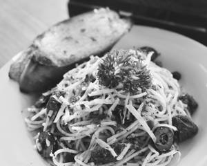 Aglio-olio Pasta Veg