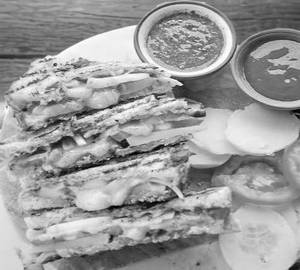 Mumbai Grilled Sandwich