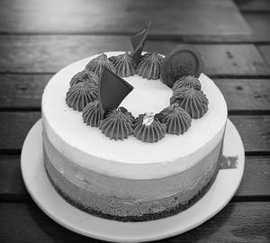 Triple Chocolate Cake (500gm)