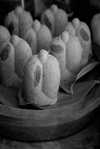 Gud Sandesh (2pcs)
