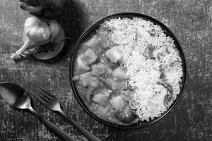 1-side Paneer Meal Box