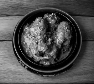 Nawabi Chicken Do Pyaza (4 Pieces)