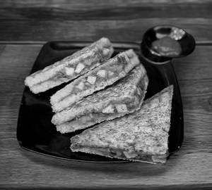 Paneer Takatak Sandwich