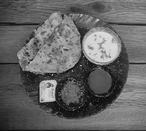 Pyaz Paratha Combo