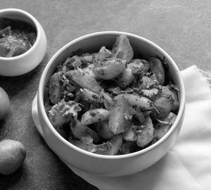 Achari Aloo