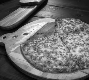 Margherita Pizza [Medium]