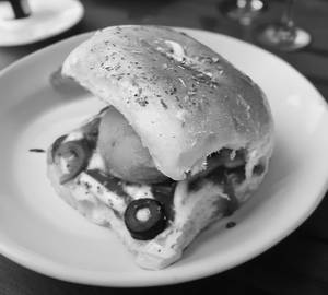 Pizza Vada Pav