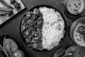 Soup + Plain Fried Rice & Chettinad Chicken Gravy Meal Box + Dessert
