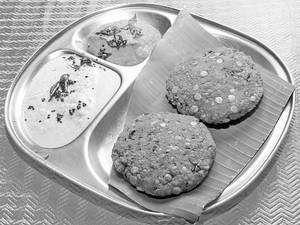 Dal Vada (2pc)
