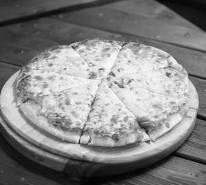 Double Cheese Margherita Pizza [Medium]