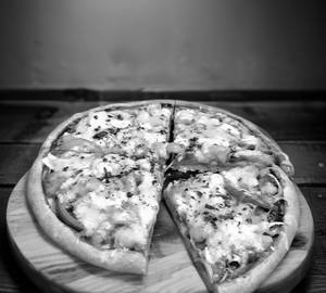 Veg Cheese Pizza