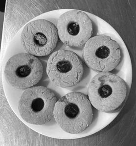 JAM BISCUIT(300GM)